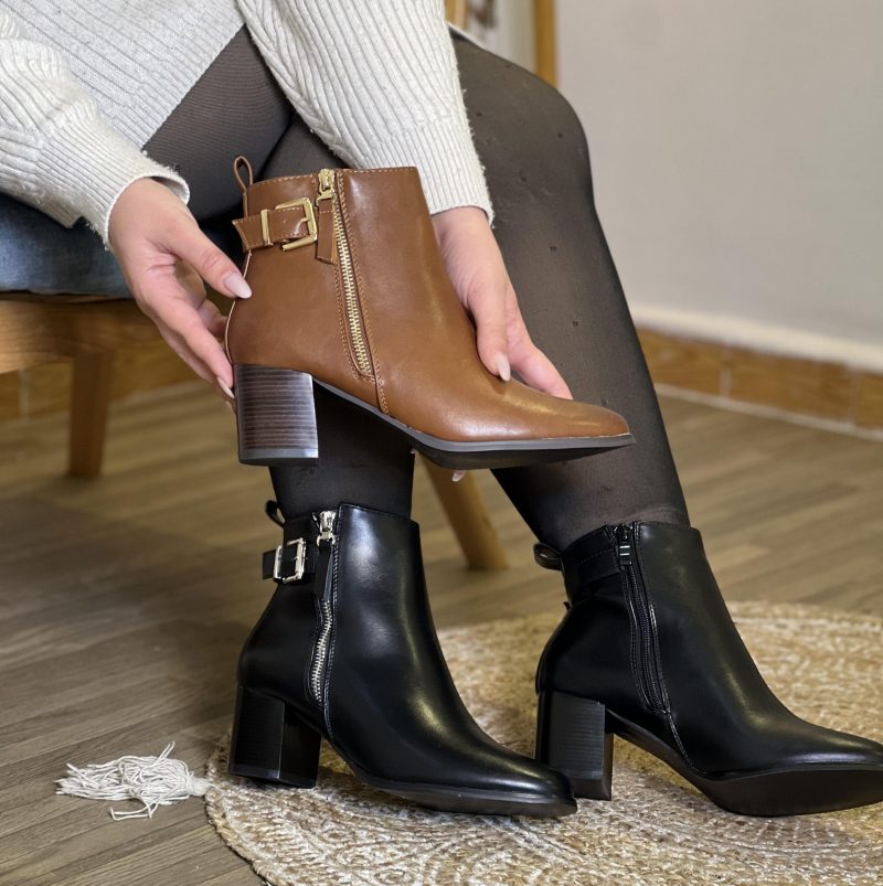 Bottines à talons bi-matières avec sangle – Image 2