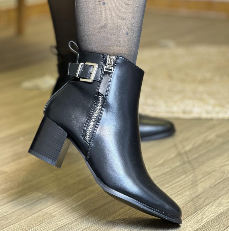 Bottines à talons bi-matières avec sangle – Image 4
