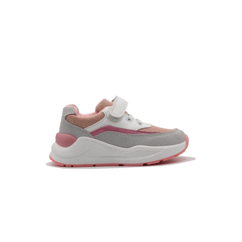 Baskets pour enfant avec un effet brillant. – Image 5