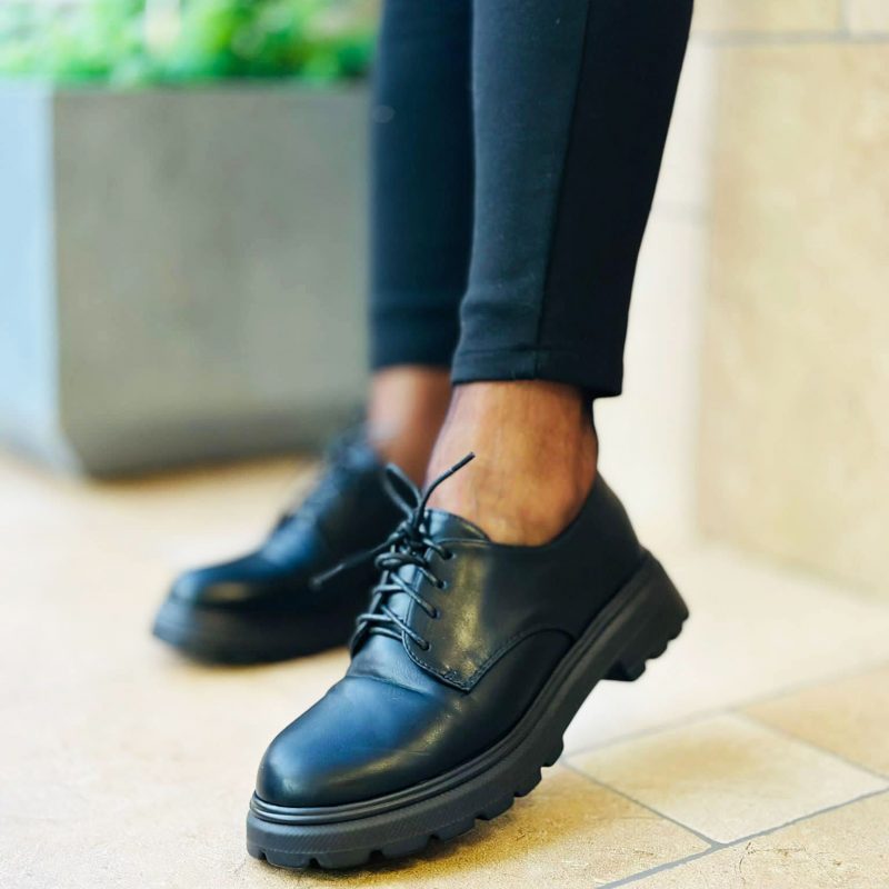 Mocassin à lacets classiques – Image 4
