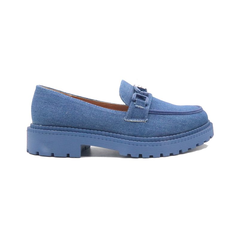 Mocassins contemporains avec bijou strassé et plateforme audacieuse – Image 3