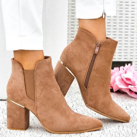 Bottes à talons en daim
