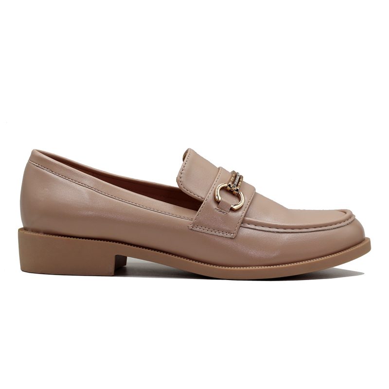 Mocassins élégants avec détail métallique chic – Image 2