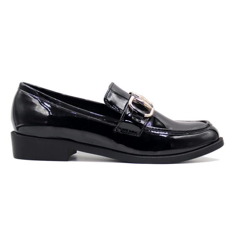Mocassins pour femmes avec boucle décorative et finition vernie – Image 5