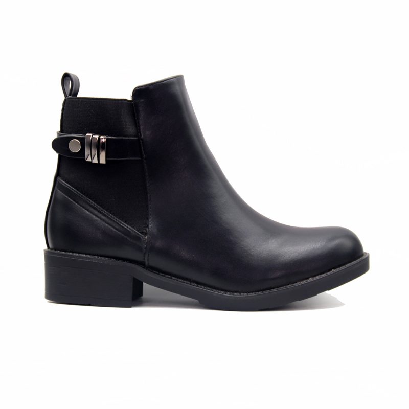 Bottines avec talon bas et détail métallique moderne – Image 3