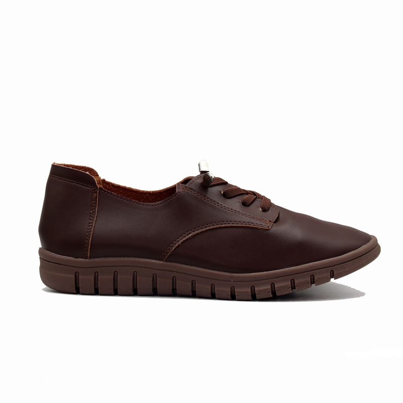 Chaussure orthopédique avec bout arrondi et coutures décoratives – Image 2