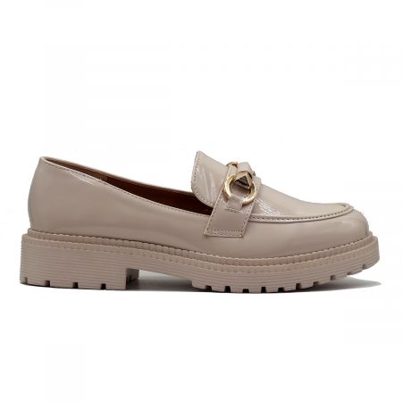 Mocassins élégants à semelle robuste