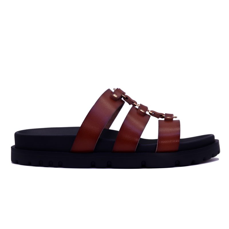 Mules à brides croisées avec semelle épaisse et détails métalliques – Image 5