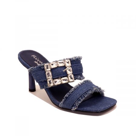 Mules à talon carré avec double bride texturée et boucle bijou