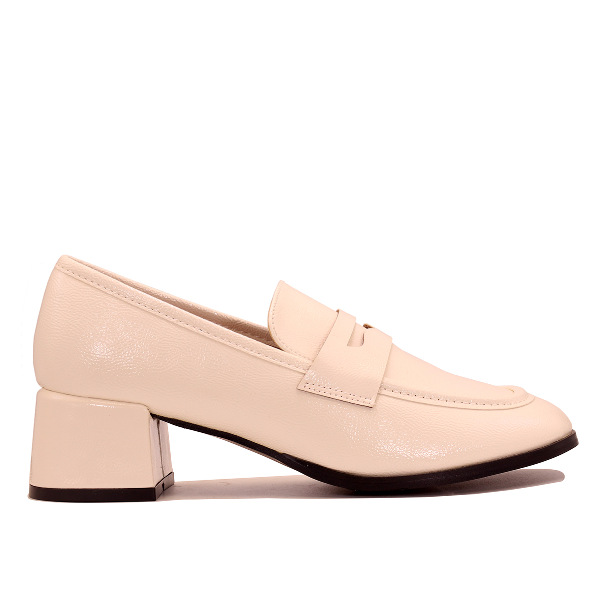 Mocassin à talon carré minimaliste – Image 4