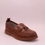 Mocassin femme à semelle épaisse avec détail métallique